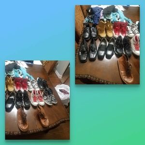 Boys shoes